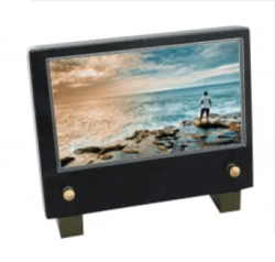 Plaque petit modele pecheur bord mer